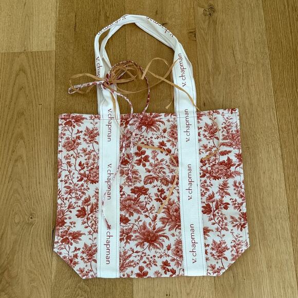 V. Chapman Tote Bag Floral White Red - Picture 1 of 3